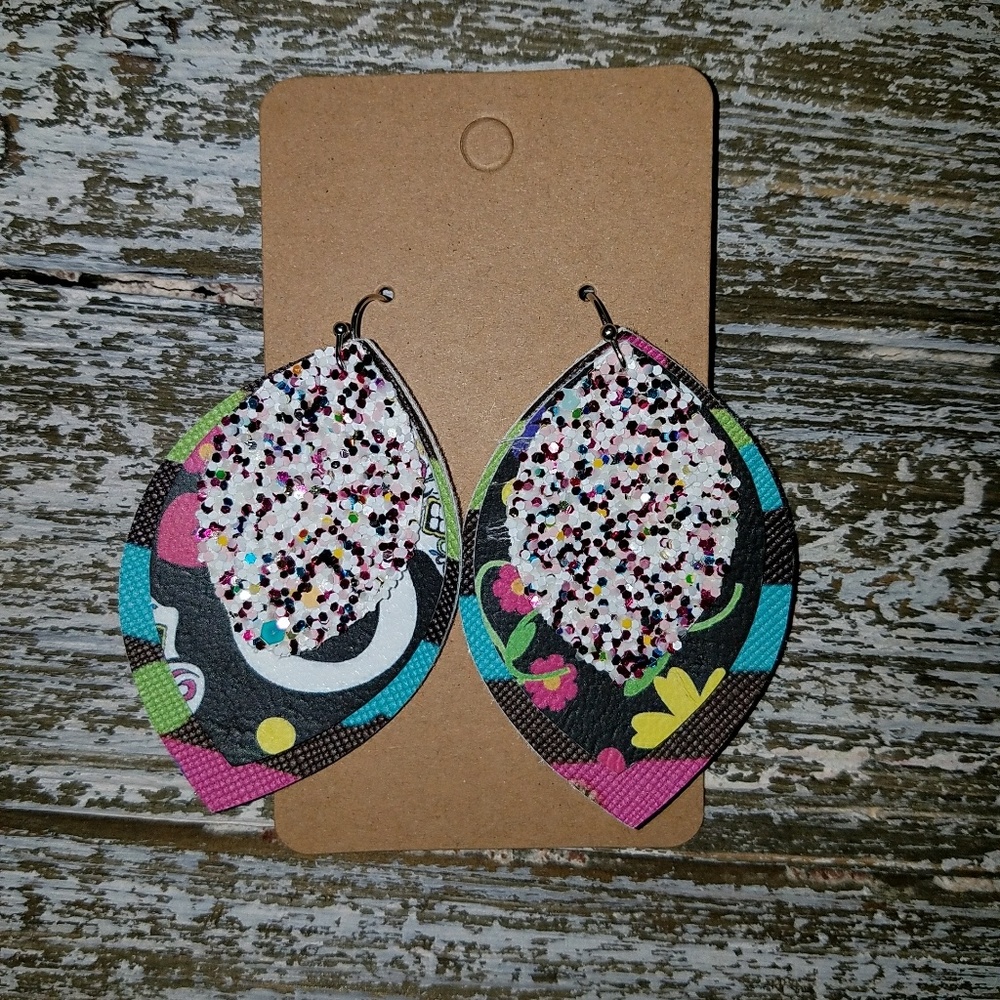 💃5 for $20🕺: Sugar Skull and glitter earrings